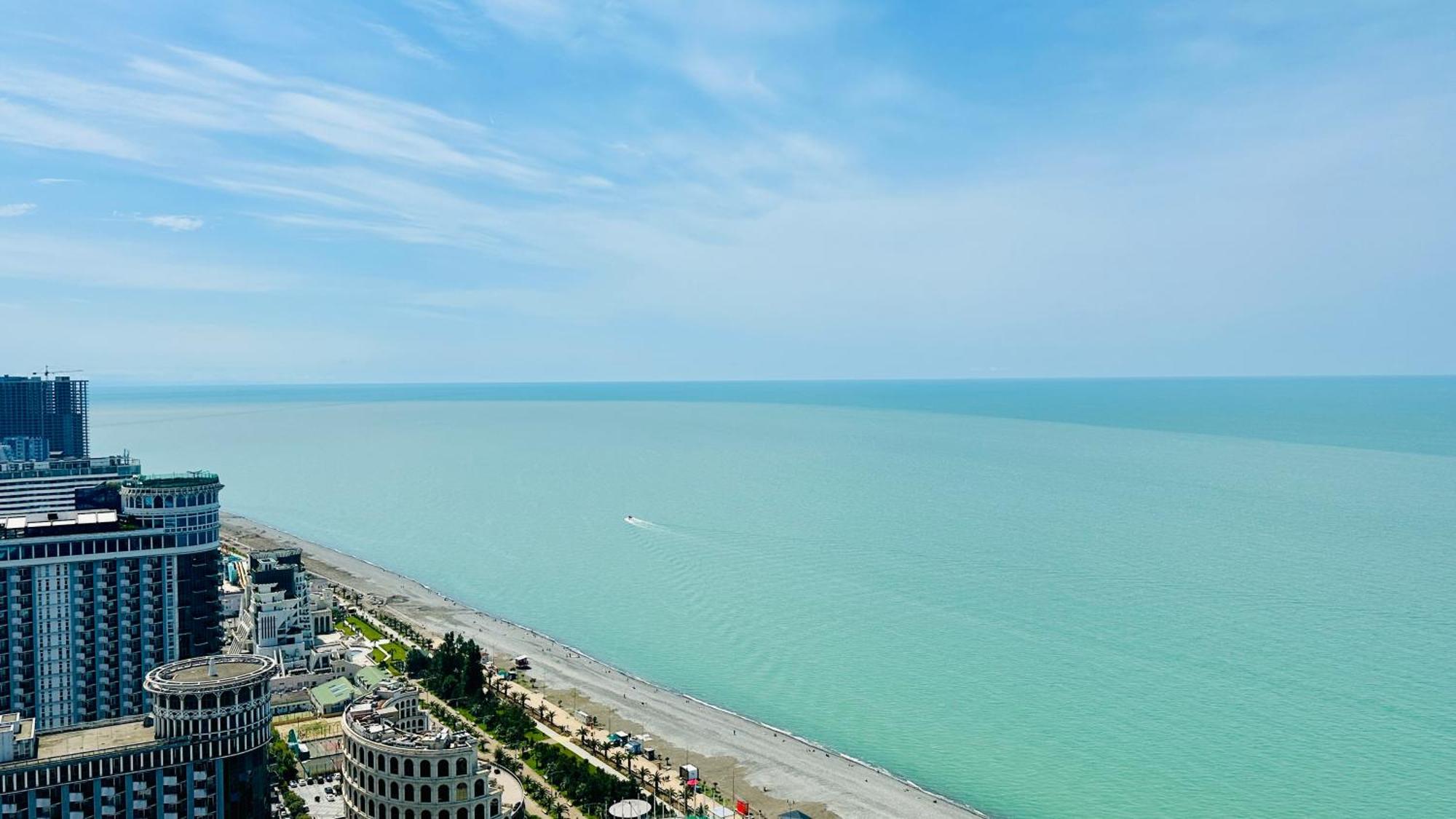 Отель New Orbi Батуми Экстерьер фото